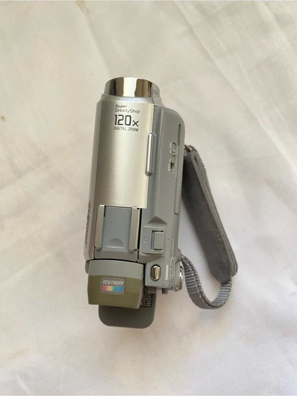 Sony DCR-HC30E Silver Handycam with Remote, Charger and Carry Case